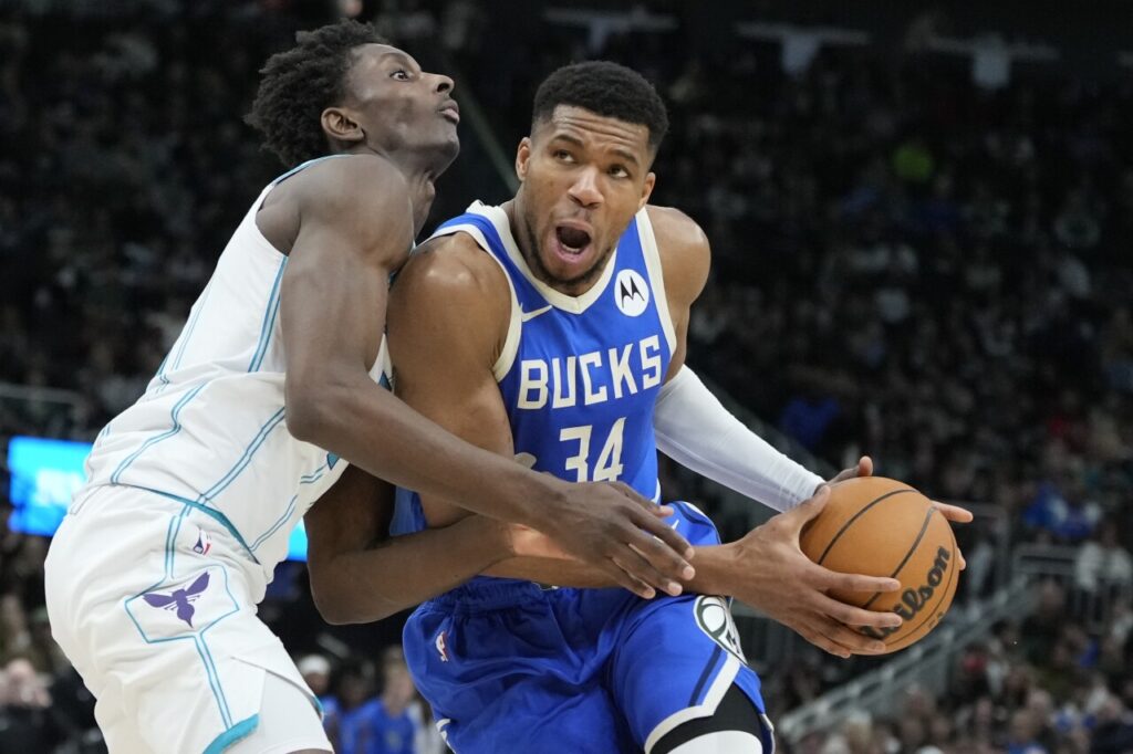 Basket-ball des Hornets Bucks