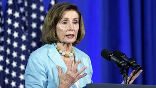 L’ancienne présidente de la Chambre des représentants des États-Unis, Nancy Pelosi, subit une arthroplastie de la hanche